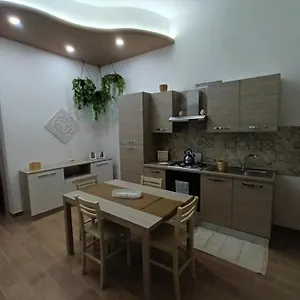 La Casa Di Ruth Appartamento Aeroporto di Catania Fontana Rossa